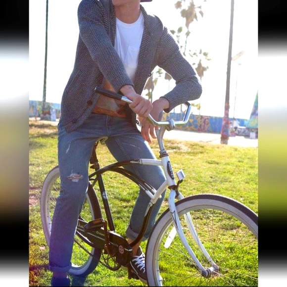 Hollister Hooded Cardigan - Picture 1 of 6